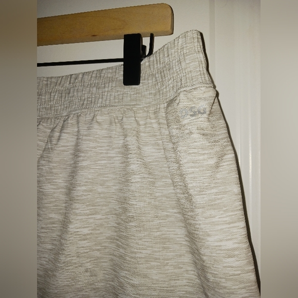 DSG - Comfy Sports Shorts - Picture 2 of 6